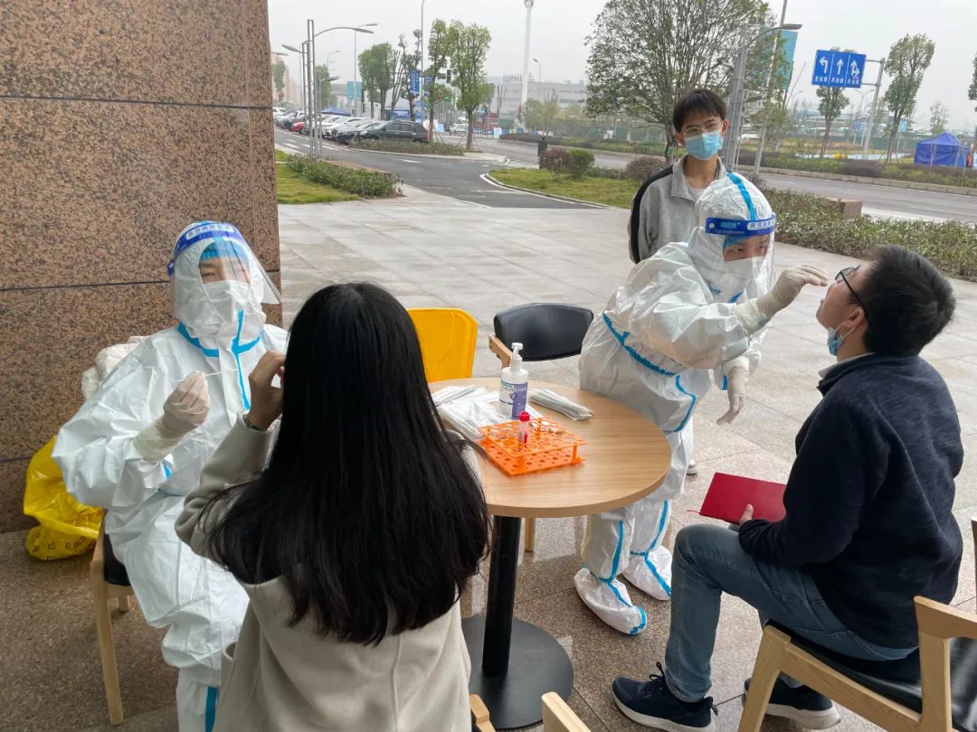 聚沙成塔，微光成炬|我院员工争当防疫志愿者